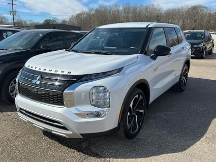 2024 Mitsubishi Outlander PHEV Saltillo MS