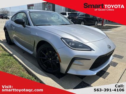 2025 Toyota GR86 Davenport IA