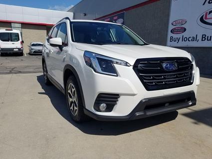 2023 Subaru Forester Topeka KS
