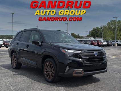 2025 Subaru Forester Green Bay WI