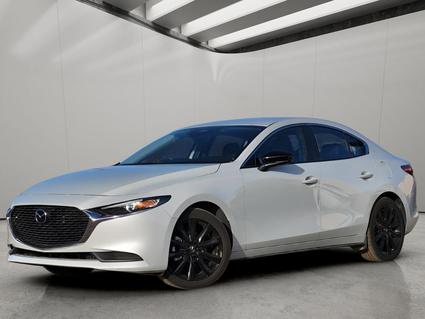 2025 Mazda Mazda3 Santa Fe NM