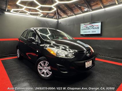 2011 Mazda Mazda2 Orange CA