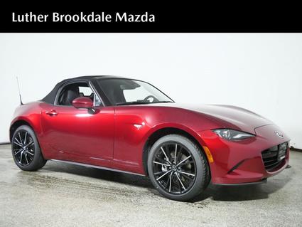 2025 Mazda MX-5 Miata Minneapolis MN
