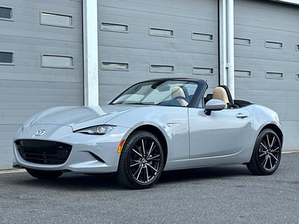 2025 Mazda MX-5 Miata  
