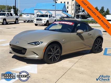 2024 Mazda MX-5 Miata Destin FL