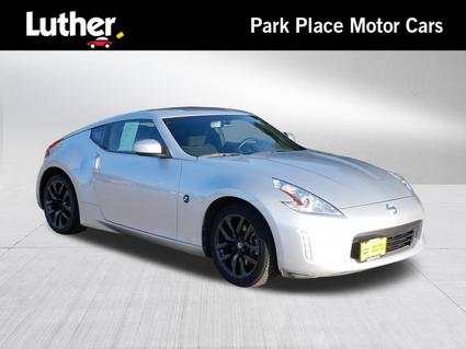 2017 Nissan 370Z Rochester MN