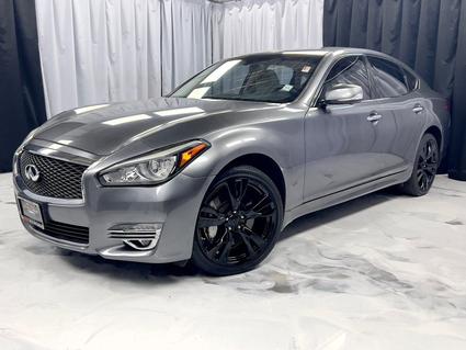 2015 Infiniti Q70 Elmont NY