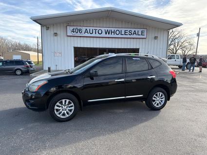 2015 Nissan Rogue Select Laurel  MT