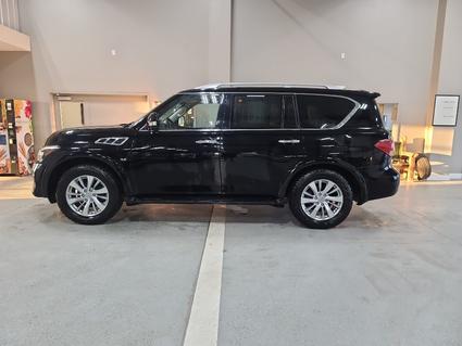 2017 INFINITI QX80 Manchester IA