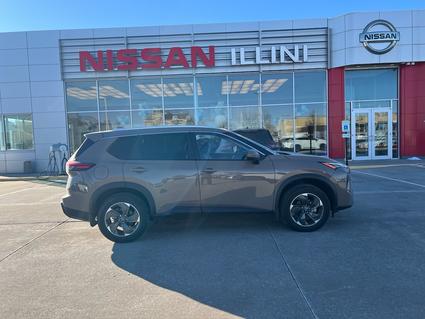 2024 Nissan Rogue Champaign IL