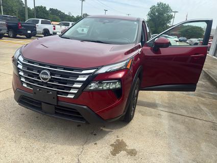 2024 Nissan Rogue Starkville MS