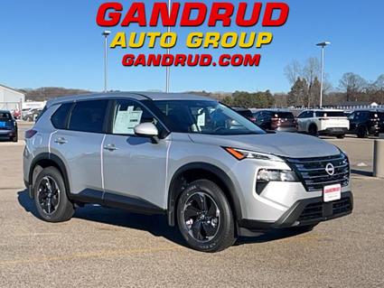 2025 Nissan Rogue Green Bay WI