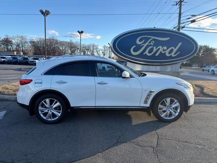 2014 INFINITI QX70 Suffolk VA