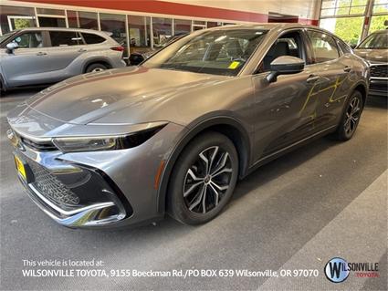 2023 Toyota Crown Vero Beach FL