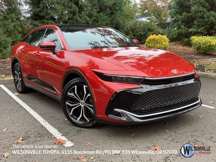 2023 Toyota Crown Vero Beach FL