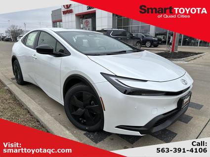 2026 Toyota Prius Davenport IA