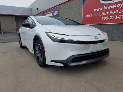 2024 Toyota Prius Topeka KS