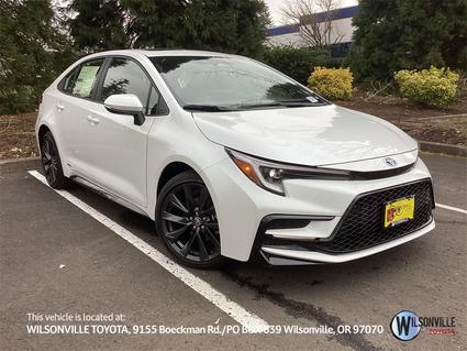 2025 Toyota Corolla Hybrid Vero Beach FL
