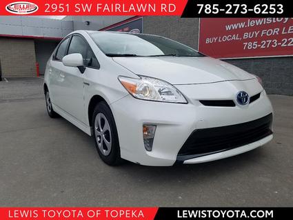 2015 Toyota Prius Topeka KS