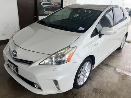 2012 Toyota Prius v Waipahu HI