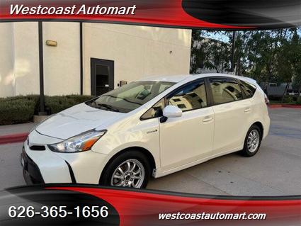 2016 Toyota Prius v Pasadena CA