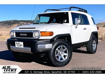 2014 Toyota FJ Cruiser Spearfish SD