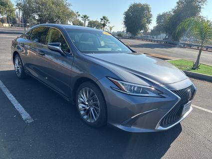 2019 Lexus ES 300h Clovis CA