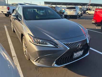 2019 Lexus ES 300h Clovis CA