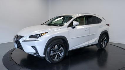 2021 Lexus NX 300h  