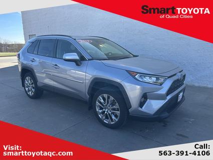 2019 Toyota RAV4 Davenport IA