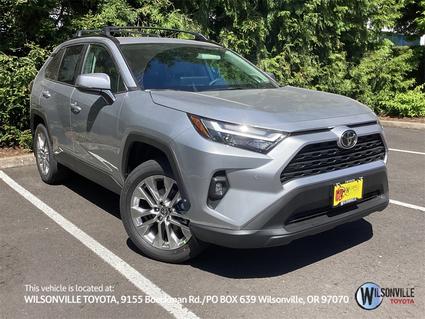 2025 Toyota RAV4 Vero Beach FL