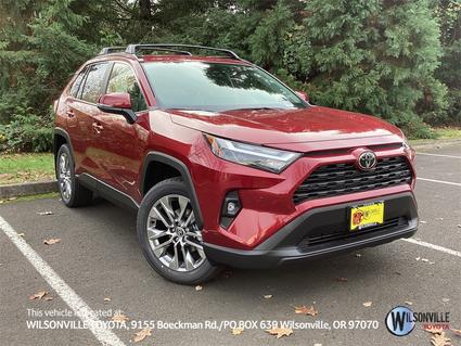 2025 Toyota RAV4 Vero Beach FL