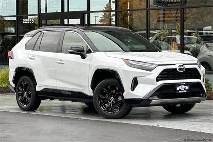2025 Toyota RAV4 Hybrid Vero Beach FL