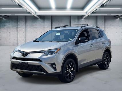 2018 Toyota RAV4 Saint James NY