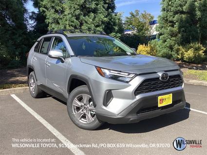 2025 Toyota RAV4 Hybrid Vero Beach FL