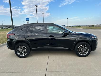 2024 Chevrolet Trax Pierre SD