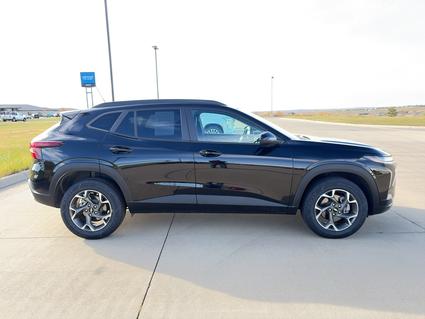 2024 Chevrolet Trax Pierre SD