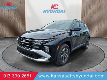 2025 Hyundai Tucson Hybrid Merriam KS