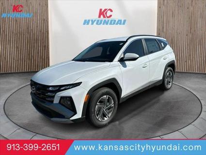 2025 Hyundai Tucson Hybrid Merriam KS