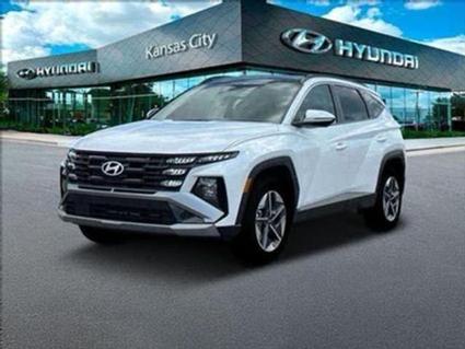 2025 Hyundai Tucson Hybrid Merriam KS