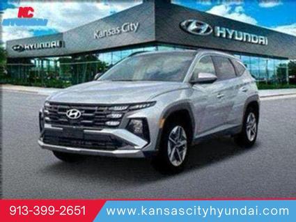 2025 Hyundai Tucson Hybrid Merriam KS