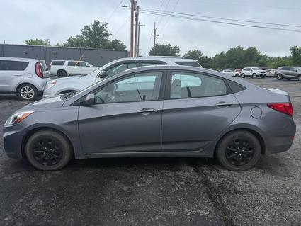 2016 Hyundai Accent Carbondale IL