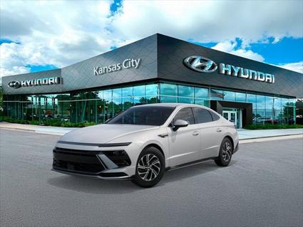 2026 Hyundai Sonata Hybrid Merriam KS