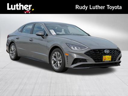 2022 Hyundai Sonata Minneapolis MN