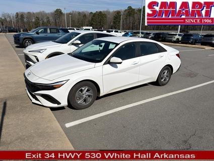 2024 Hyundai Elantra White Hall AR
