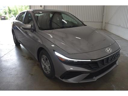 2025 Hyundai Elantra Manhattan KS
