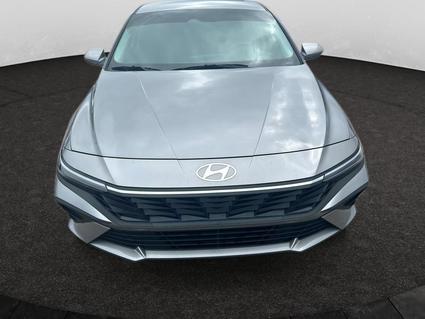 2025 Hyundai Elantra Saltillo MS