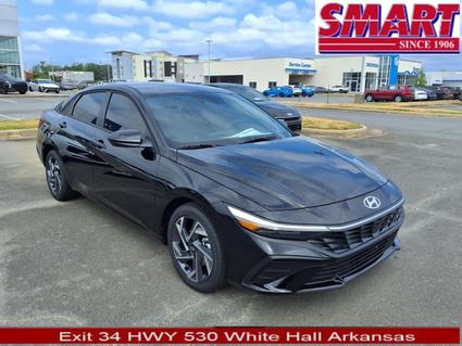 2025 Hyundai Elantra White Hall AR