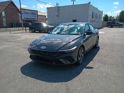 2025 Hyundai Elantra Huntington WV