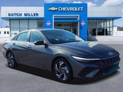 2025 Hyundai Elantra Huntington WV